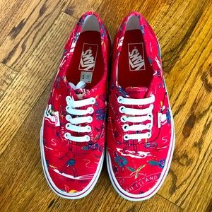 LIGHTLY WORN Surfer Print Vans